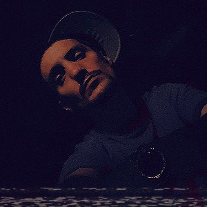 Moneyshot - her spine