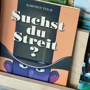 Gesteinigt in der Lobby