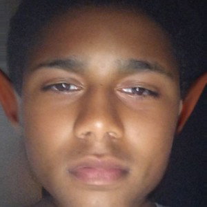 i was walking down the street when somebody in blue was shotting all niggas the street he didn't know what to do so i gr