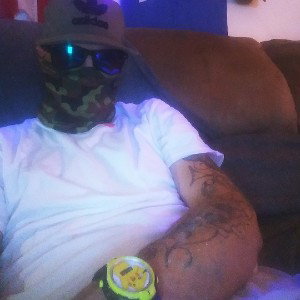 Famous tha Show - Telephone flomello _Featuring Famous tha Show_