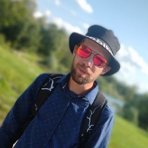в моменте