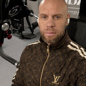 Mindcontrol - Från Boxning Till Droger 