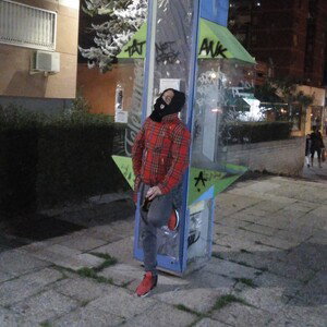 Sintiendo el Punk komo Espinete