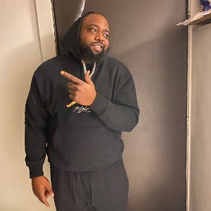 T - diggz - See Me Rolling