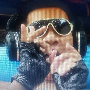 pop-xir-ft-bassradiator-just-stay-don-t-give-up