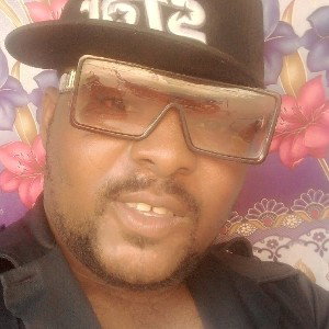 MISTER BASS '' on a !!! en a Marre ''