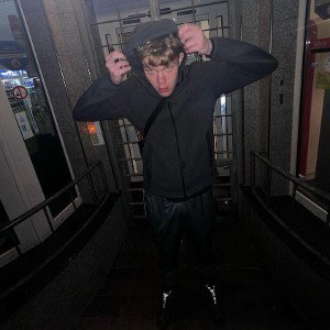 MÄSTERÄ(ft lil gurash)