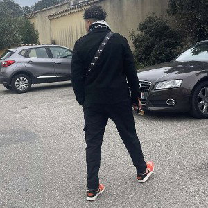 young ilyxs -dans l'bat