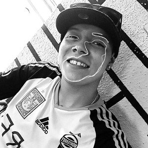  - alebrestados