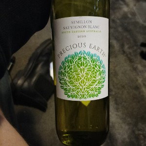 BOTTLE OF WINE 