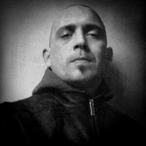 VNEKS MC (formally known as BLAH MC)- THINK YOU BETTER RISE 