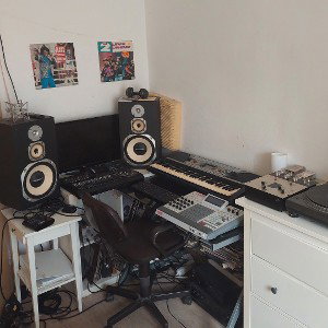 Reggaeton FREEBEAT (Full Mix)