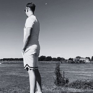 Big Z - No Trust