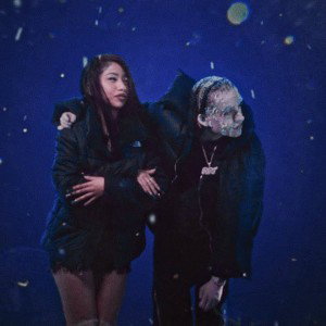 sur mes pas les rappeurs  trepasse sur la lune c c'est la je vais au sommet du rap je vous dominé raison tous chez les o