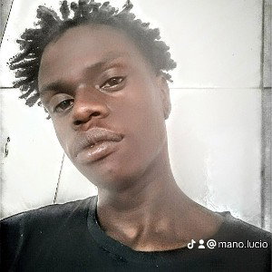 Mano lucio_Felicidade Sobre Sua tristezA