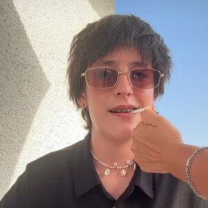 щас бы водочки вьебать