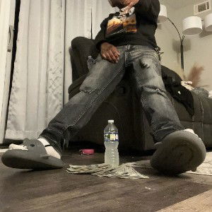 Smooky- ET Ft Smokes
