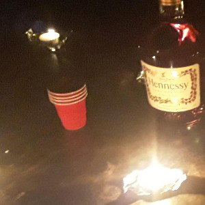 D33zyDEEyourwaytonight