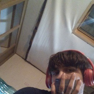 burn like fire under my feet by lilhindawg (freestyle)