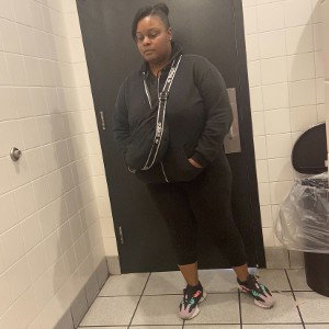 QueenVeeAintnoSunshineinthehood