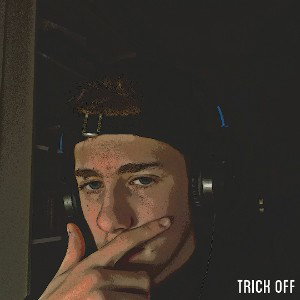 Posé _TRKOFF_