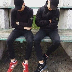 моя малая я зову её на танцпол