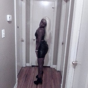 HOT BOY/HOT GIRL SHIT