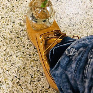 TEN TOES DOWN _TANIUM - HOLIDAY_