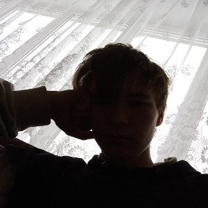 за тобой