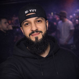 M-YUT-ПРИСНИСЬ