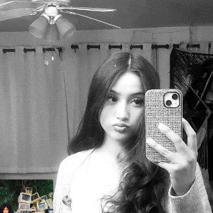 STAY. FTLOWKEY