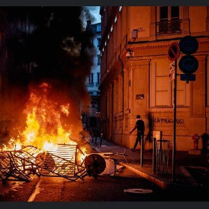le monde en revoltè 