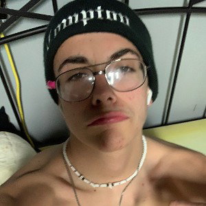 Blonde hoe v2