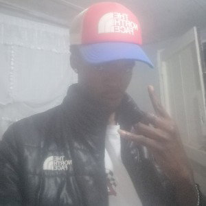 @skiinnywitdatlean = trapped in the dark 