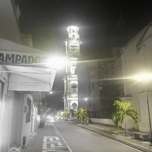 Mira volvimos 