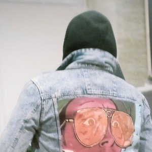 She walk behind my by demidoff 