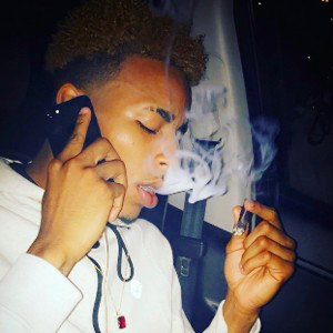 KingShmoovvee- Wit Me Prod. by Maniac(4)