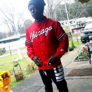 white Tee. in the cut