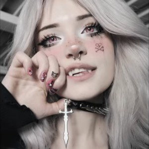 Demon Bitches☠️🥵