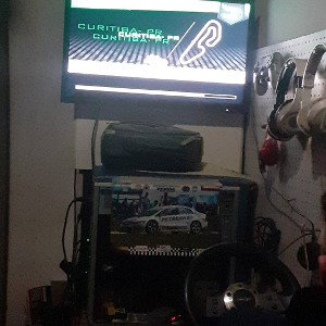 peimwr tema usando mas pistas de voz