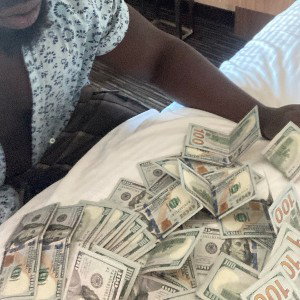 I gotta stay making money everyday