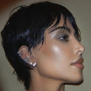 BIG MONEY - BEATS STUDIO PRO X  KIM KARDASHIAN.     
