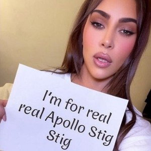 KIM KARDASHIAN & APOLLO STIG, BUMBLEBEE 