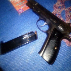 Free to kill somebody 🔫🔫🔴🔴