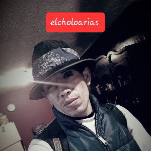 escuchen mi tema 