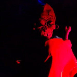 Beti - Halloween vibe