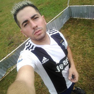 🤜Alguien 🤛