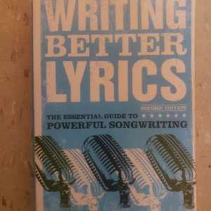 🔥BeTtEr LyRiCs BaTtLe😱BeHiNd the CuRtAiNs🔥