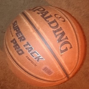 "Talk Yo Shyz" (freestyle)