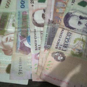 "dinero"